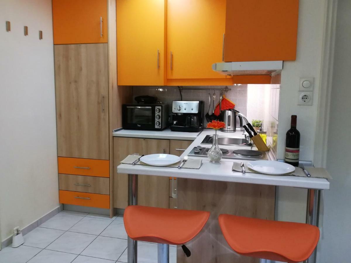 Orange Central Studio Heraklion Extérieur photo